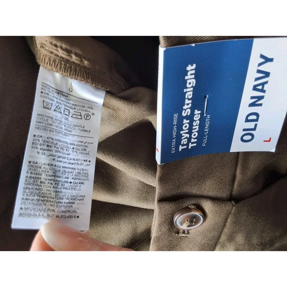 NWT Old Navy Taylor Cargo Pants L Straight Pleated Workwear Office Academia Twee